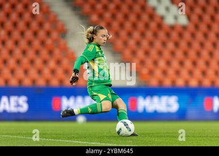 Lüttich, Belgien. Oktober 2024. Torhüterin Lise Musique (32) von Standard `Bild während eines Frauenfußballspiels zwischen Standard Femina de Lüttich und RSC Anderlecht Women am 3. Spieltag der Saison 2024 - 2025 in der belgischen Lotto Women's Super League am Mittwoch, 16. Oktober 2024 in Lüttich, BELGIEN. Quelle: Sportpix/Alamy Live News Stockfoto